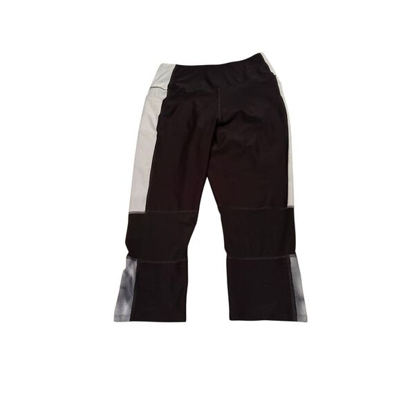 ASICS women’s capri pants w/pockets size medium black/white - Picture 4 of 7